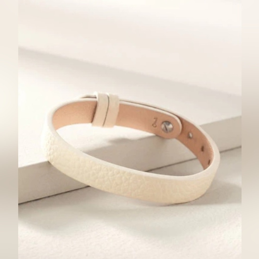 KEEP Collective Reversible Pebbled Leather Band Bracelet - Champagne/Blush